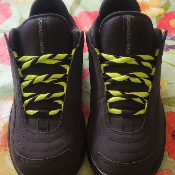 DC Williams Slims W/Lite Reflective Heel, Absolutely Like New Condition! Mens 10 - Picture 5 of 11